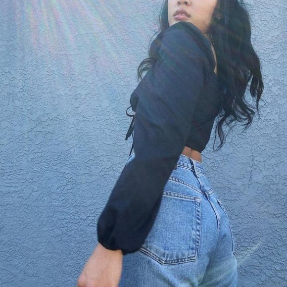 At Our Spot Crop Top (BLACK) - Picture 2 of 4